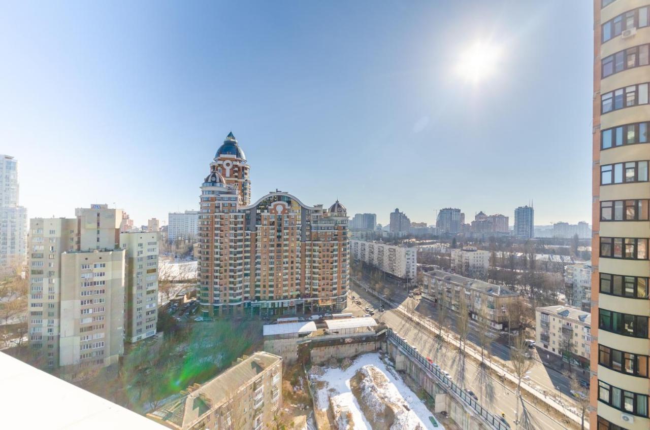 Petrovdom In Rc Jack House Panoramic City View Kiev Esterno foto